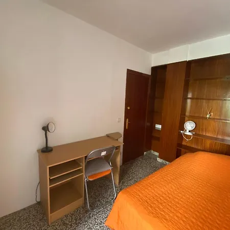 Family Flat Zona Aragon Close To Center And Apartament